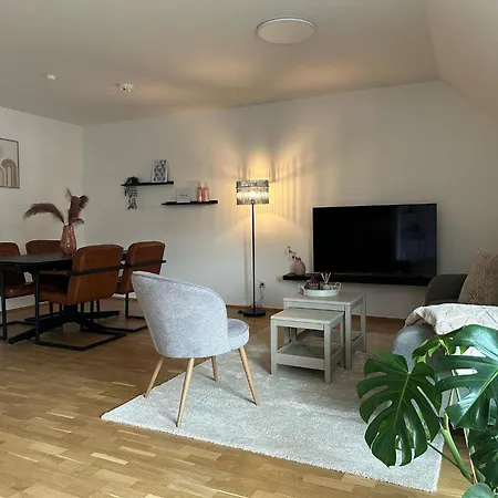 Feelgood 58, Modernes In Magdeburg-barleben, Nur 2 Km Bis Zur A2, Inklusive Parkplatz Und Netflix Appartement *