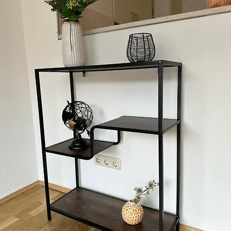 Feelgood 58, Modernes In Magdeburg-barleben, Nur 2 Km Bis Zur A2, Inklusive Parkplatz Und Netflix Appartement